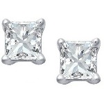 Platinum studs with princess cut diamonds 4.5x4.5 mm (0.8ct)