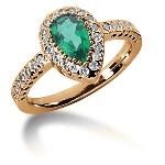 Green Peridot Ring in Red gold with 32 diamonds (0.32ct)